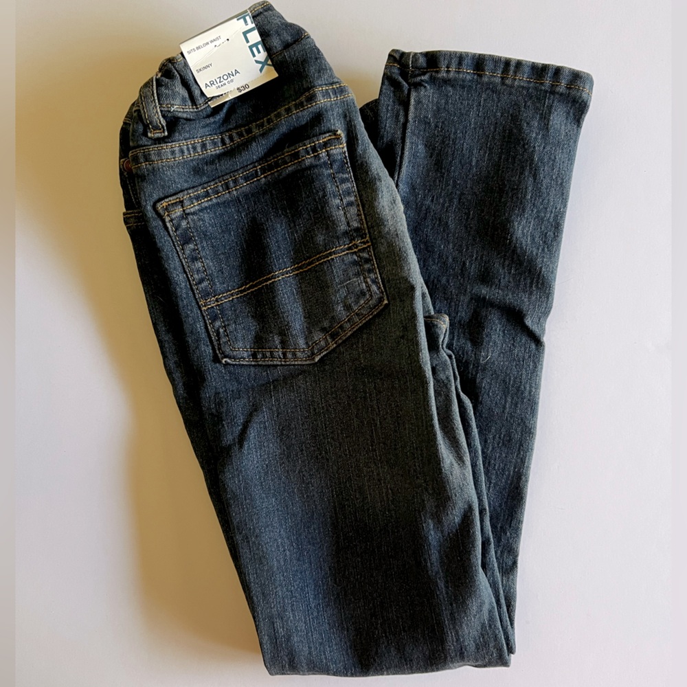 Lot - 2 pairs boys jeans, size 10 Reg. in Blue & Black, Elastic waistband